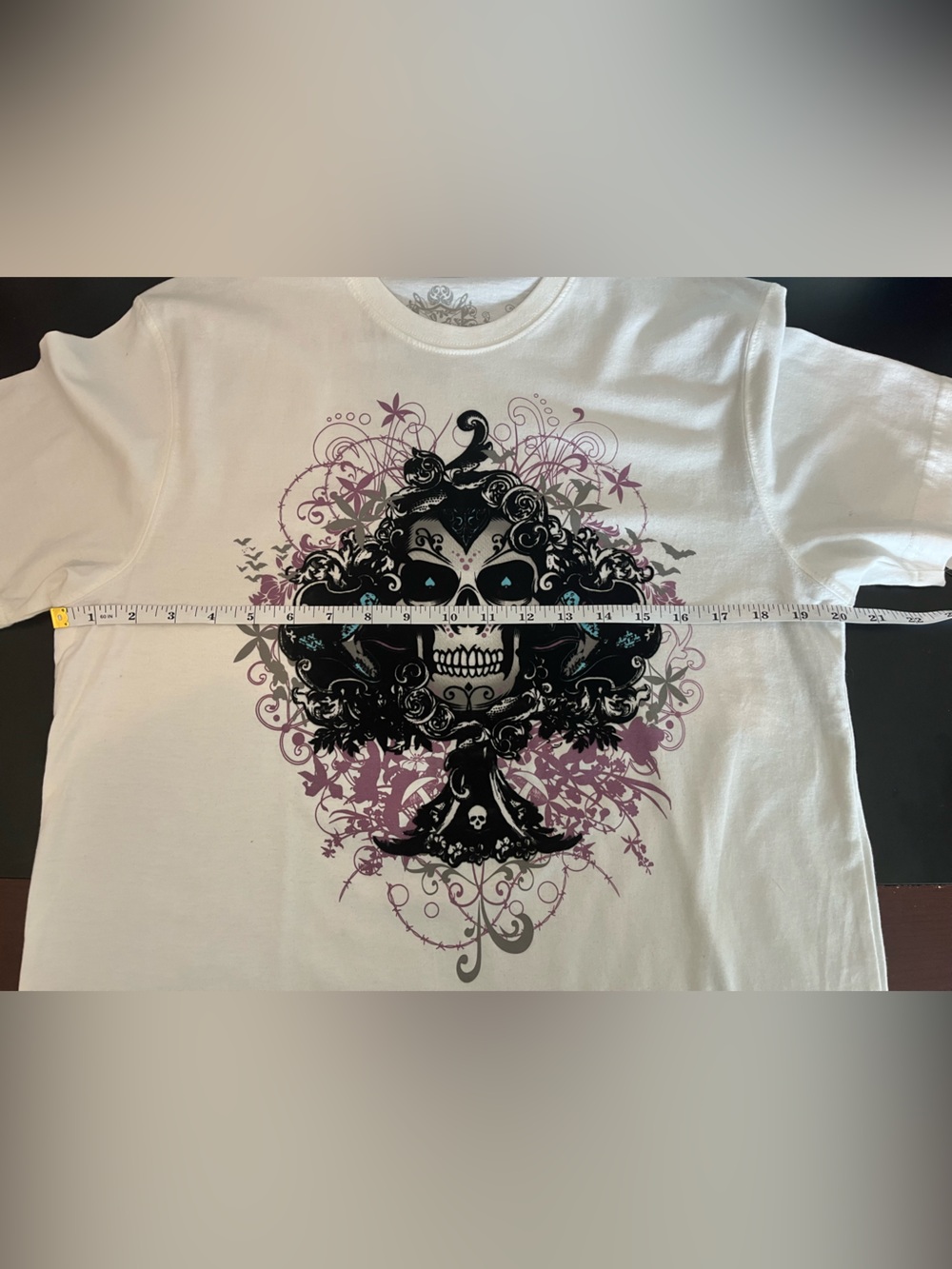 T-shirts NWT - Picture 9 of 12